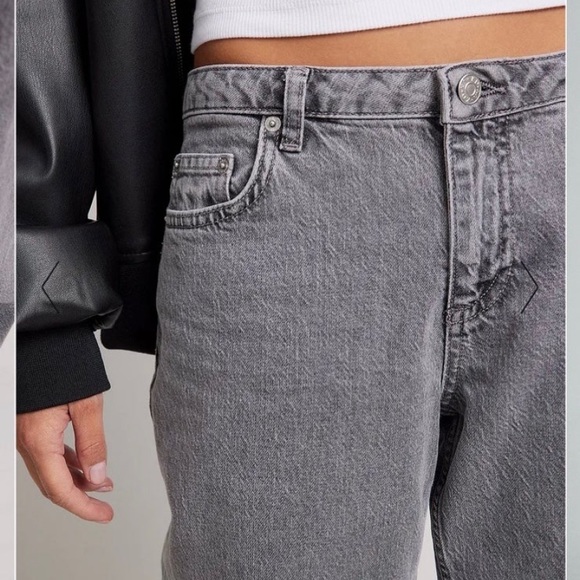 NA-KD Low Waist Jeans Light Grey EU size 38 (US 8) - Picture 5 of 9